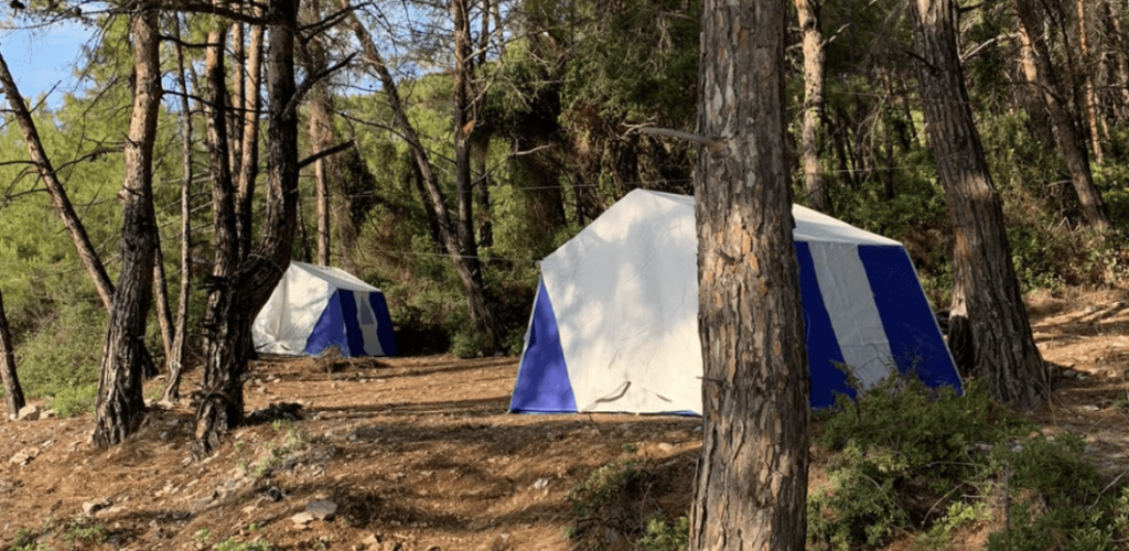 Rocas Roja Camping1