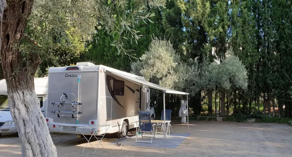 yat-camping-motel-5-1200