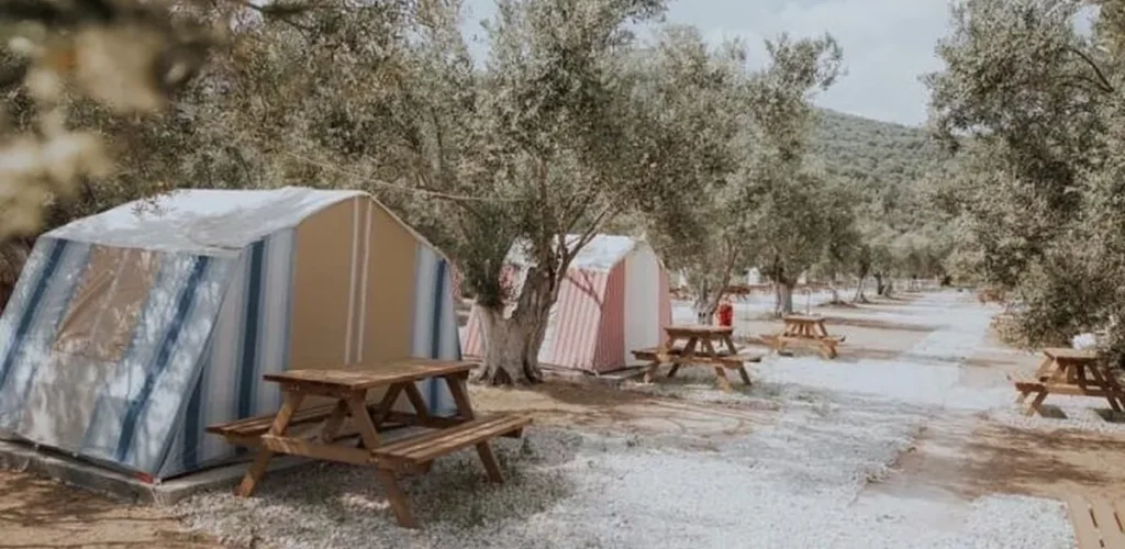 zeus-motel-camping-9-1200